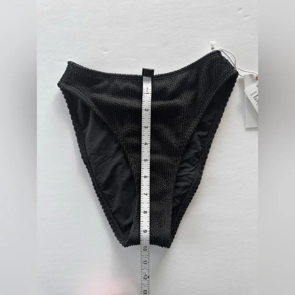 Good American Always Fits Bikini Bottoms, New With Tags - Picture 7 of 11